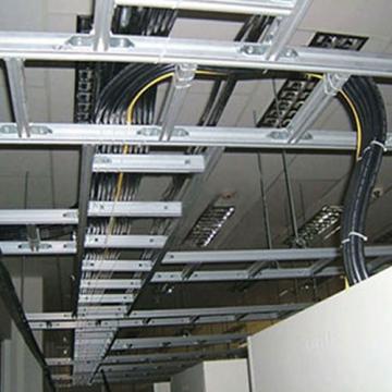 Lắp đặt thang máng cáp nhà xưởng